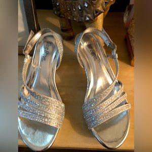 Girls Metallic Silver Crystal Rhinestone Shoes
